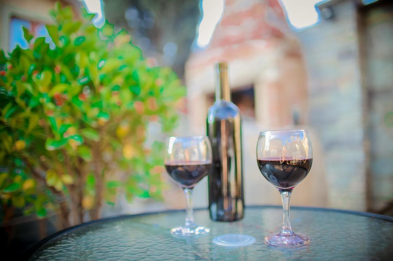 Wine Symphony Boutique Hotel Tbiliszi Kültér fotó