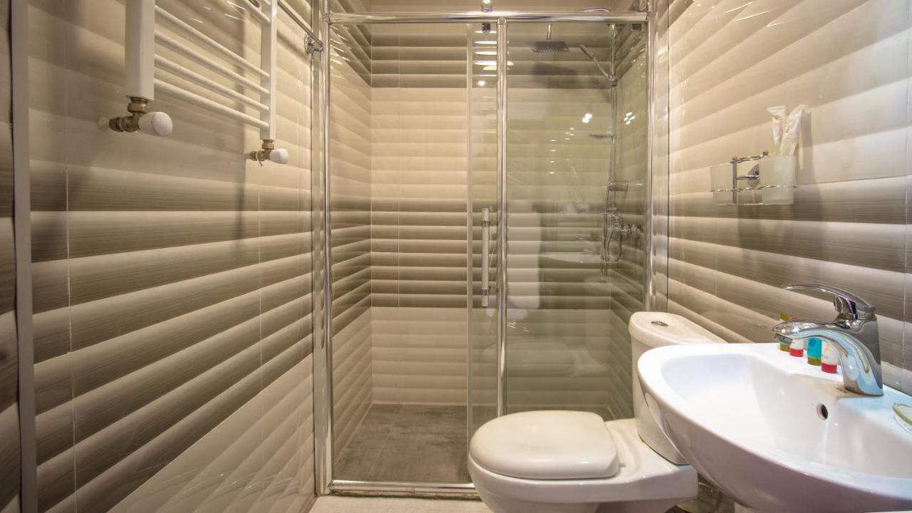 Wine Symphony Boutique Hotel Tbiliszi Kültér fotó