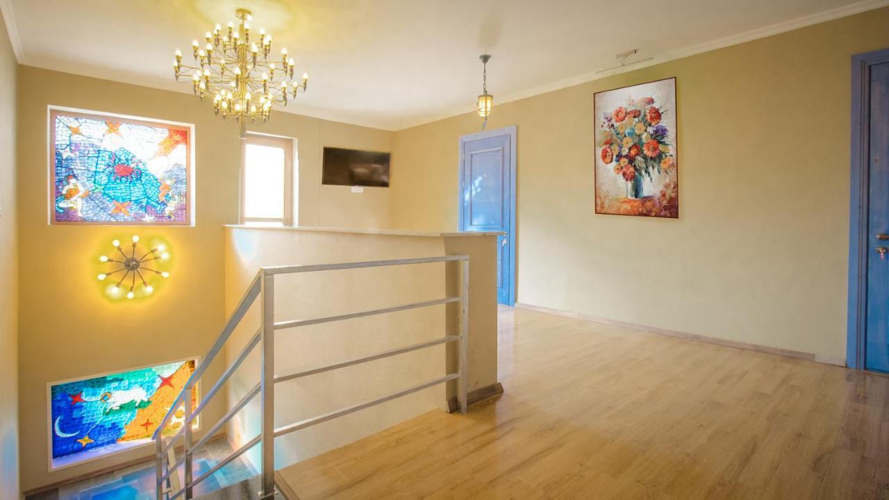 Wine Symphony Boutique Hotel Tbiliszi Kültér fotó
