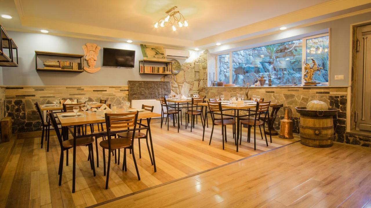Wine Symphony Boutique Hotel Tbiliszi Kültér fotó